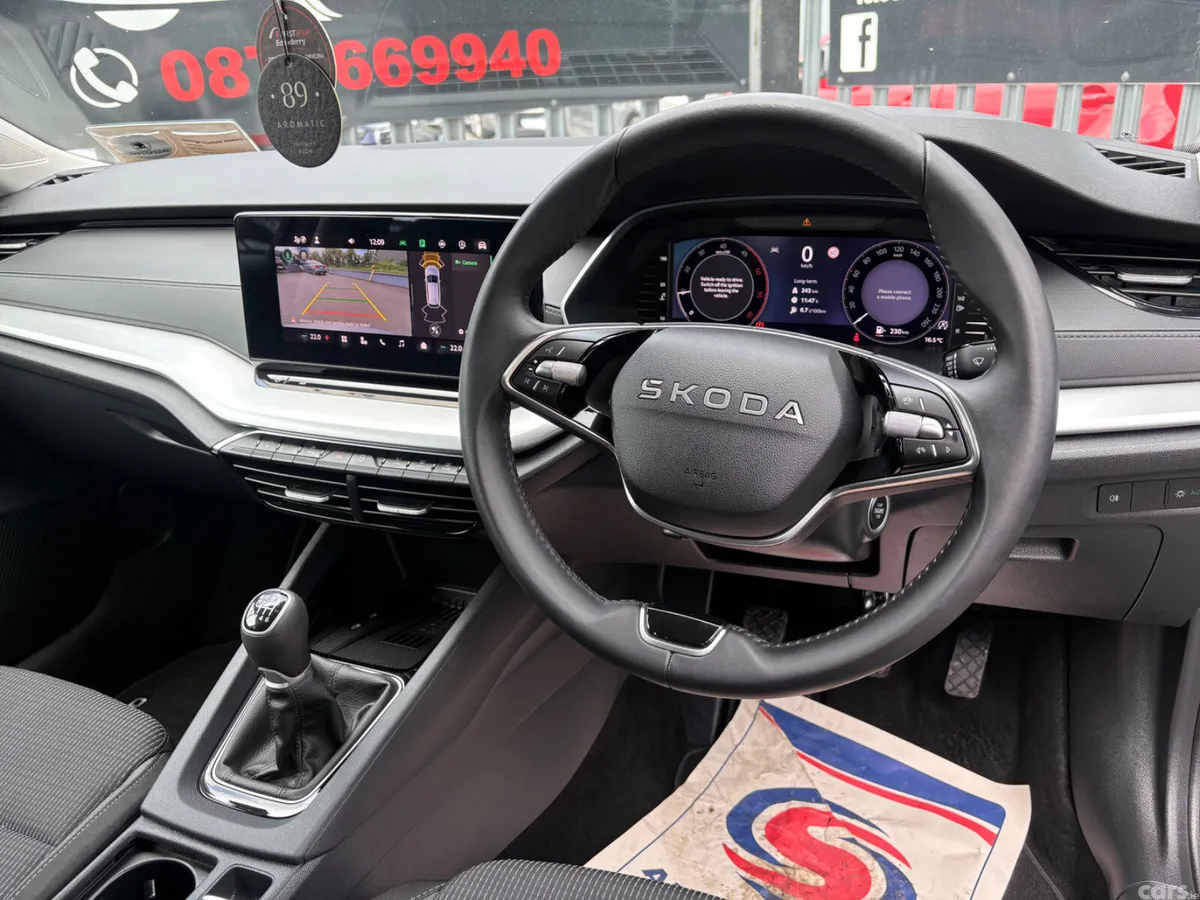 Skoda Octavia Estate, Diesel, 2025, Grey