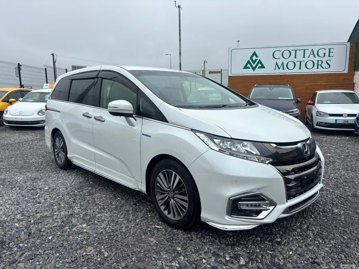 Honda Odyssey MPV, Petrol Hybrid, 2019, White