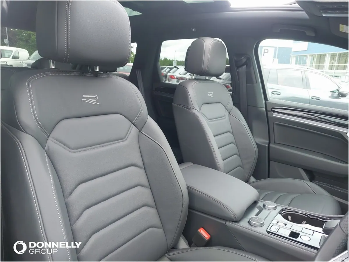 Volkswagen Touareg Estate, Diesel, 2026, Grey