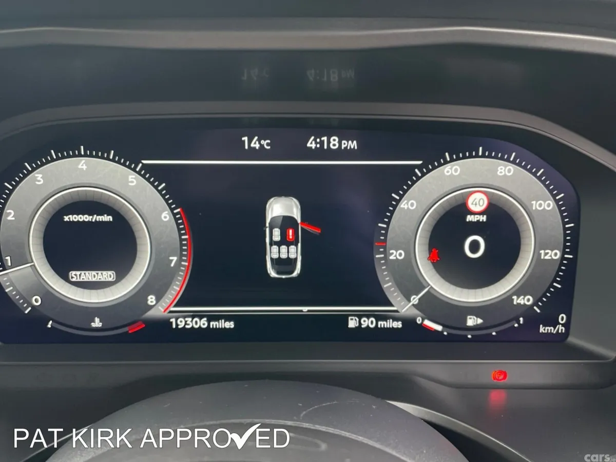 Nissan Qashqai Hatchback, Petrol, 2025, 