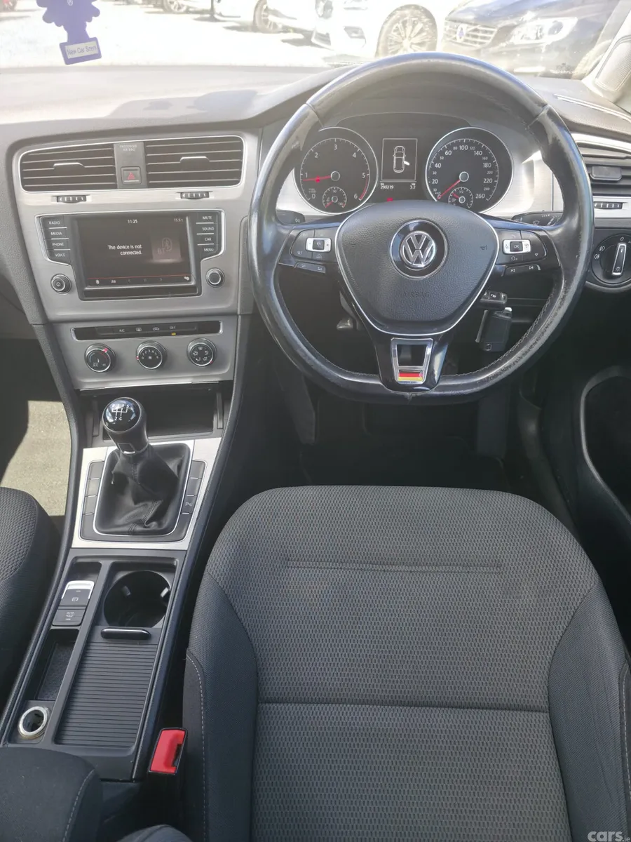 Volkswagen Golf Estate, Petrol, 2018, Red