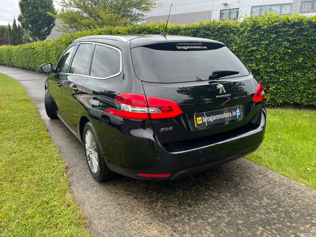 Peugeot 308 Estate, Diesel, 2021, Black