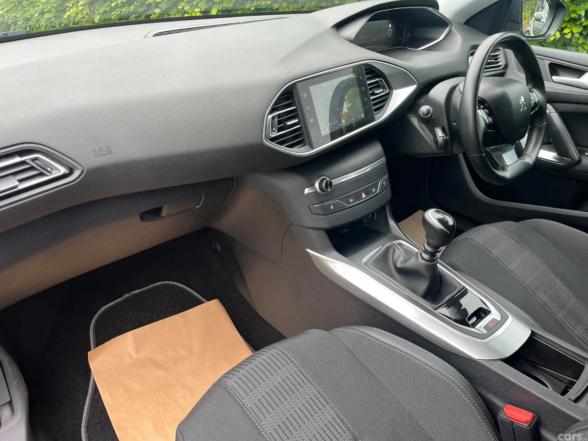Peugeot 308 Estate, Diesel, 2021, Black