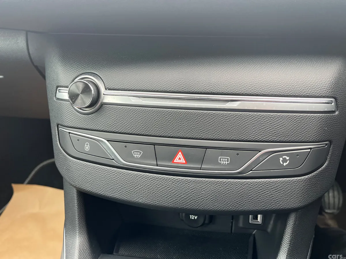 Peugeot 308 Estate, Diesel, 2021, Black