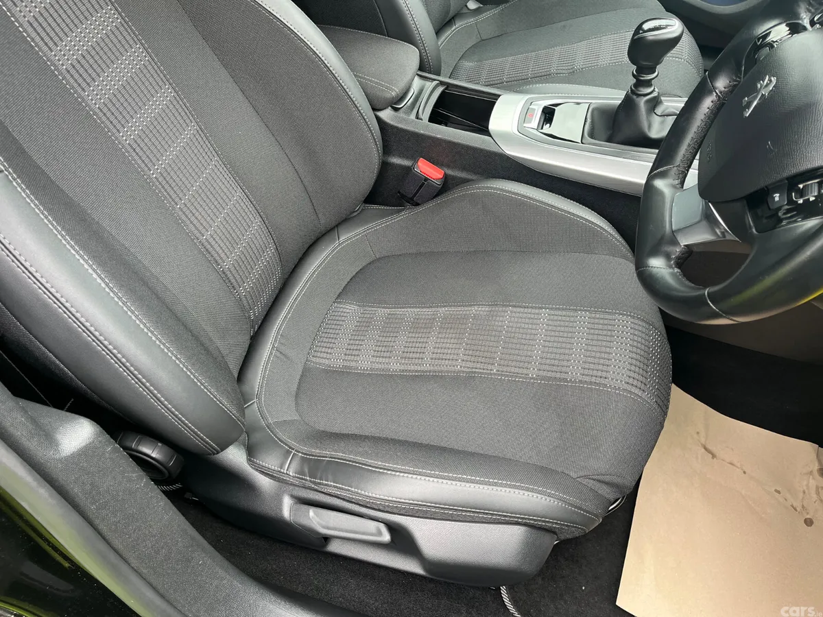 Peugeot 308 Estate, Diesel, 2021, Black