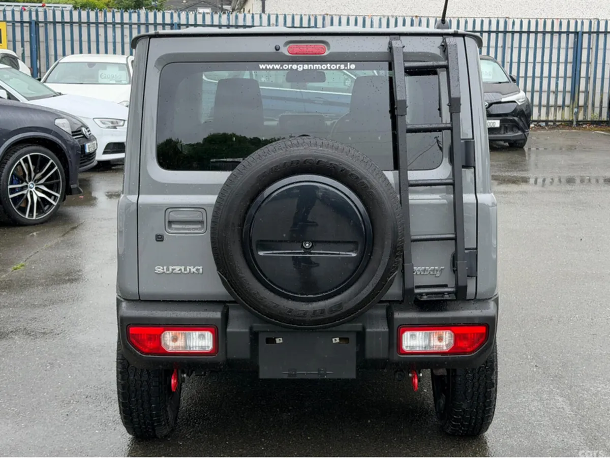 Suzuki Jimny MPV, Petrol, 2023, Grey