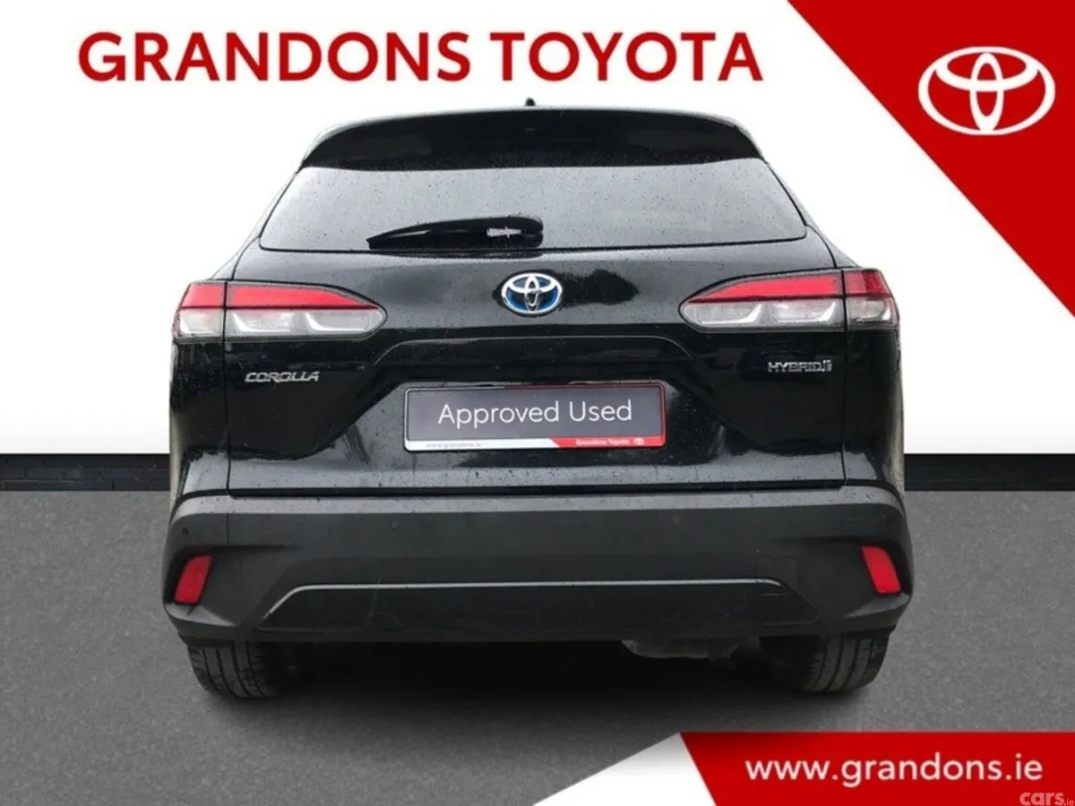 Toyota Corolla Cross Hatchback, Petrol Hybrid, 2024, Black