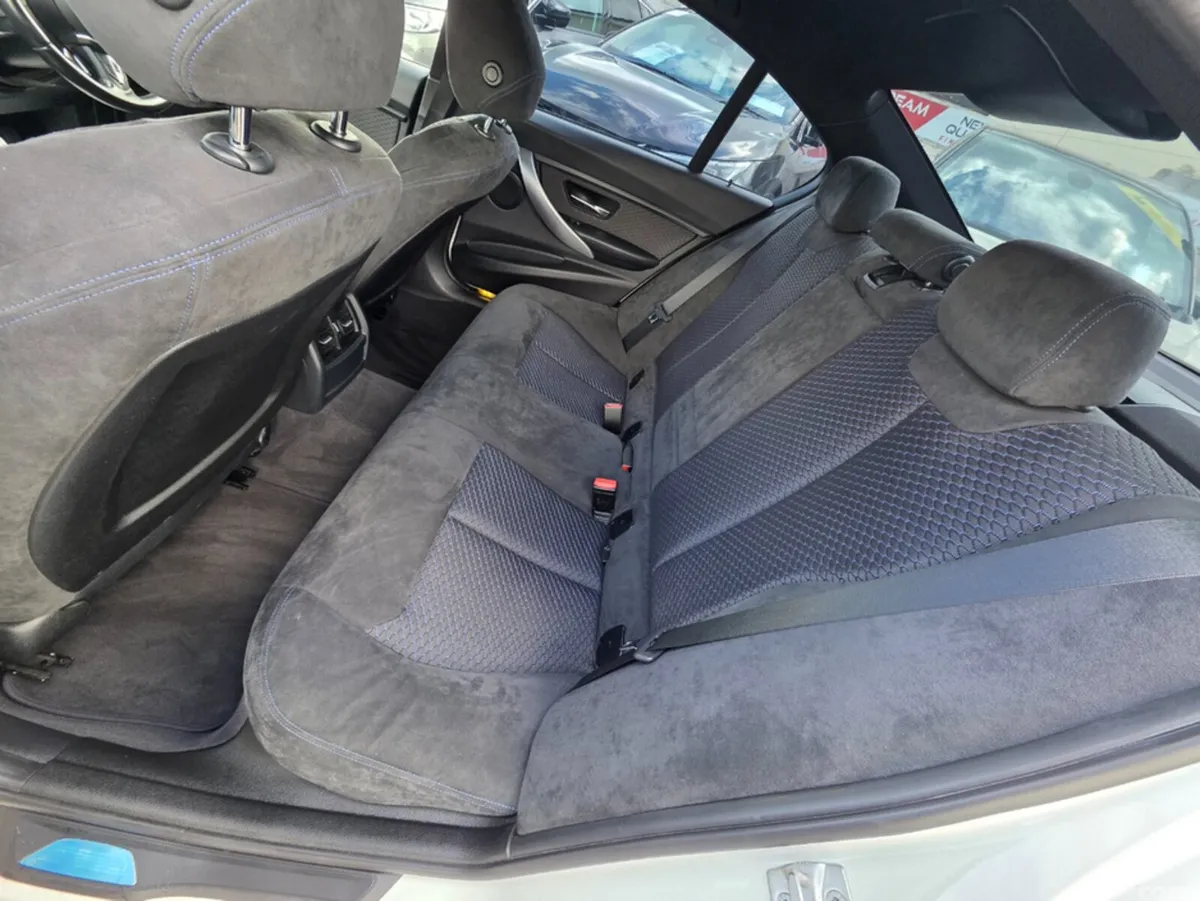 BMW 3-Series Saloon, Diesel, 2013, White