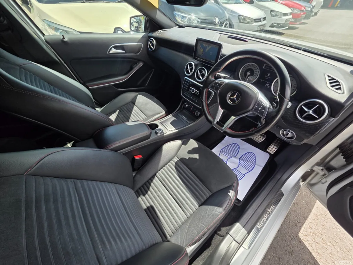 Mercedes-Benz A-Class Hatchback, Petrol, 2012, Silver