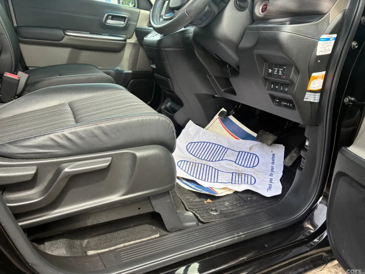 Honda Freed Hatchback, Petrol Hybrid, 2019, Black