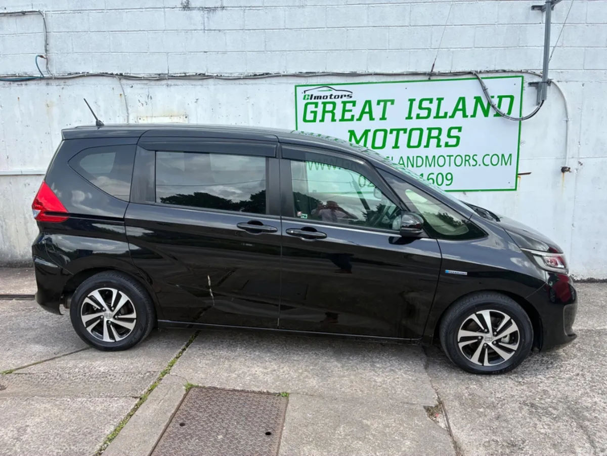 Honda Freed Hatchback, Petrol Hybrid, 2019, Black