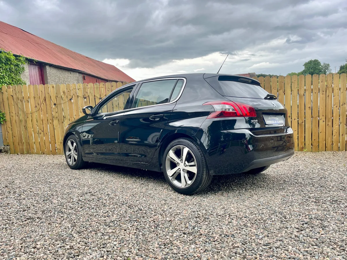 Peugeot 308 Hatchback, Petrol, 2019, Black