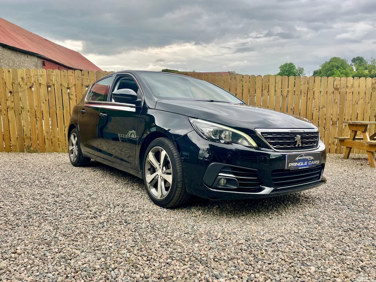 Peugeot 308 Hatchback, Petrol, 2019, Black