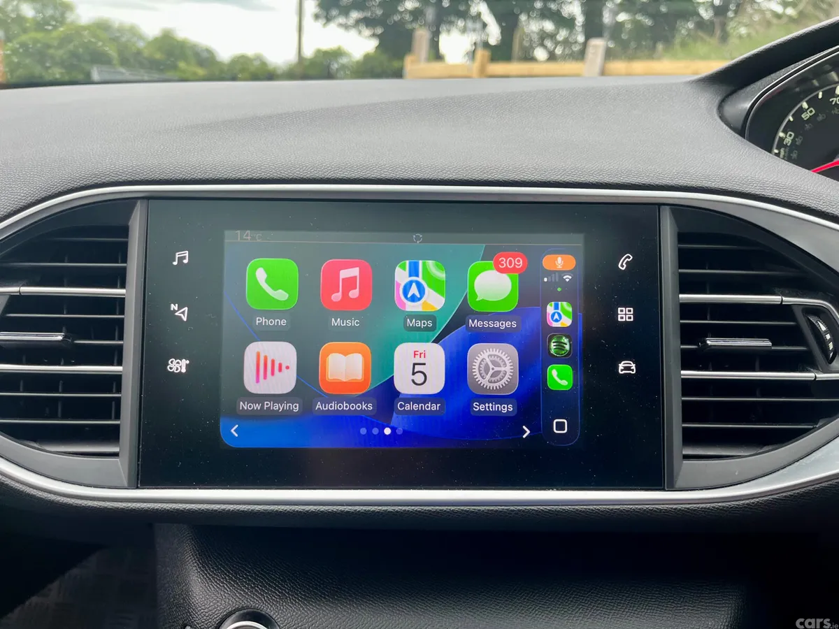 Peugeot 308 Hatchback, Petrol, 2019, Black