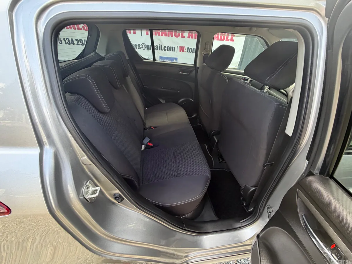 Suzuki Swift Hatchback, Petrol, 2016, Grey
