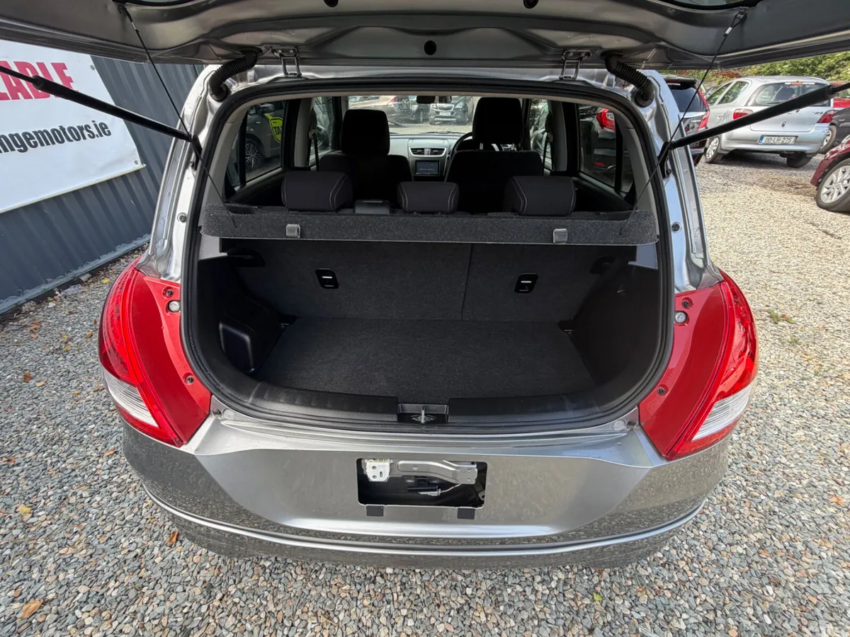 Suzuki Swift Hatchback, Petrol, 2016, Grey