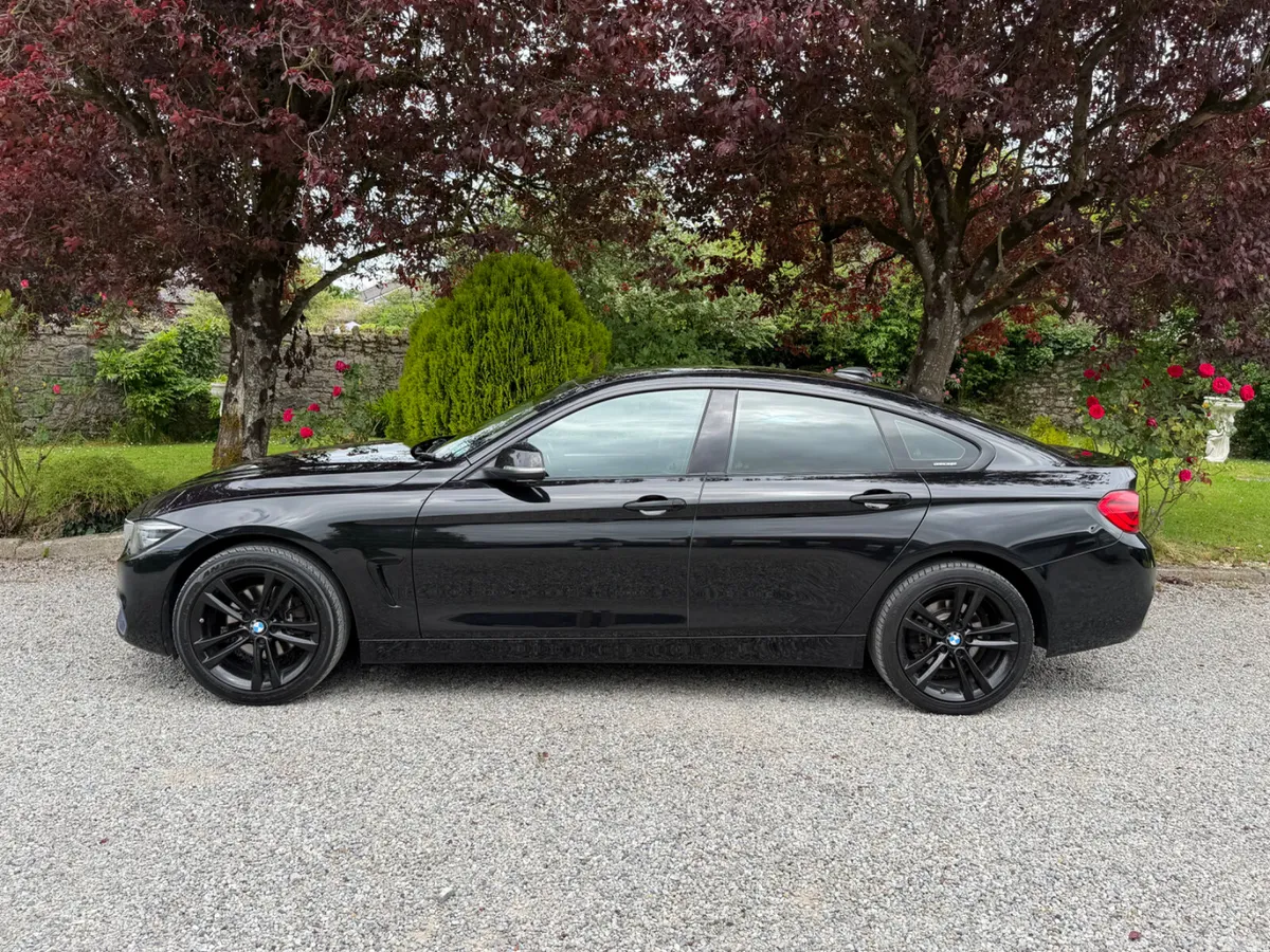 BMW 4-Series Coupe, Diesel, 2018, Black