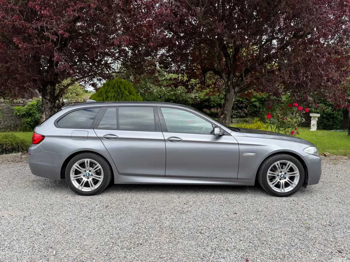 BMW 5-Series Estate, Diesel, 2013, Grey
