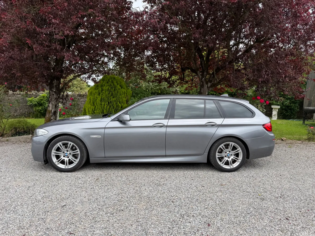 BMW 5-Series Estate, Diesel, 2013, Grey