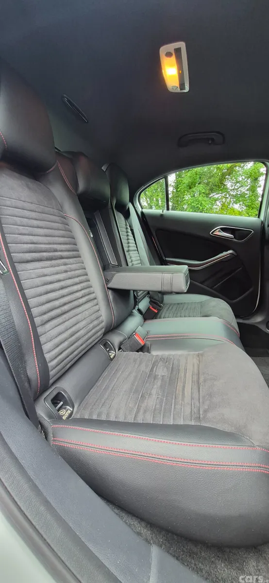 Mercedes-Benz A-Class Hatchback, Petrol, 2013, Silver