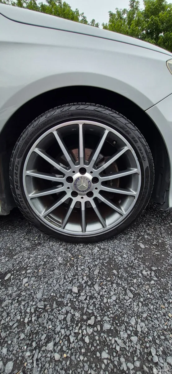Mercedes-Benz A-Class Hatchback, Petrol, 2013, Silver