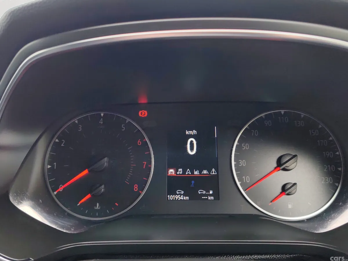 Renault Captur Hatchback, Petrol, 2022, Orange