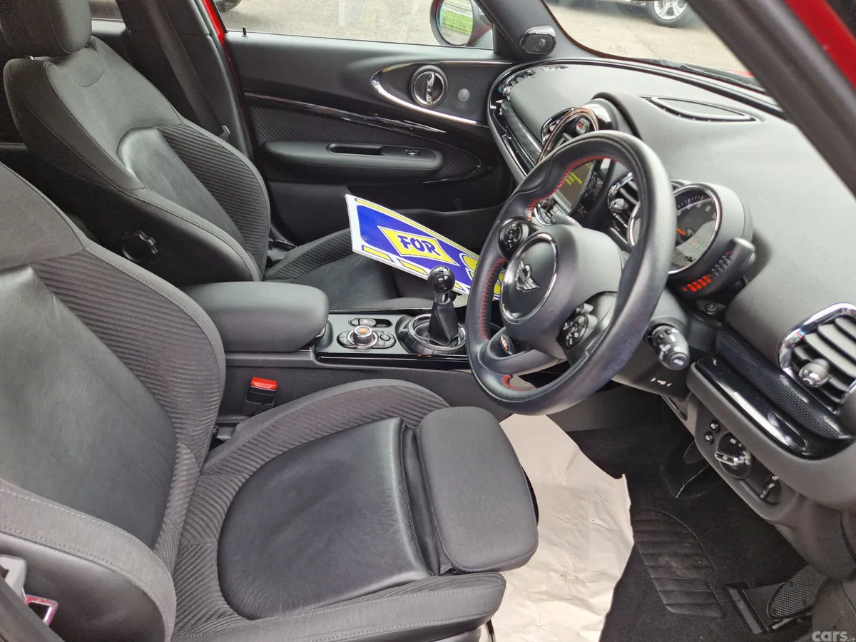 Mini Clubman Hatchback, Petrol, 2017, Red