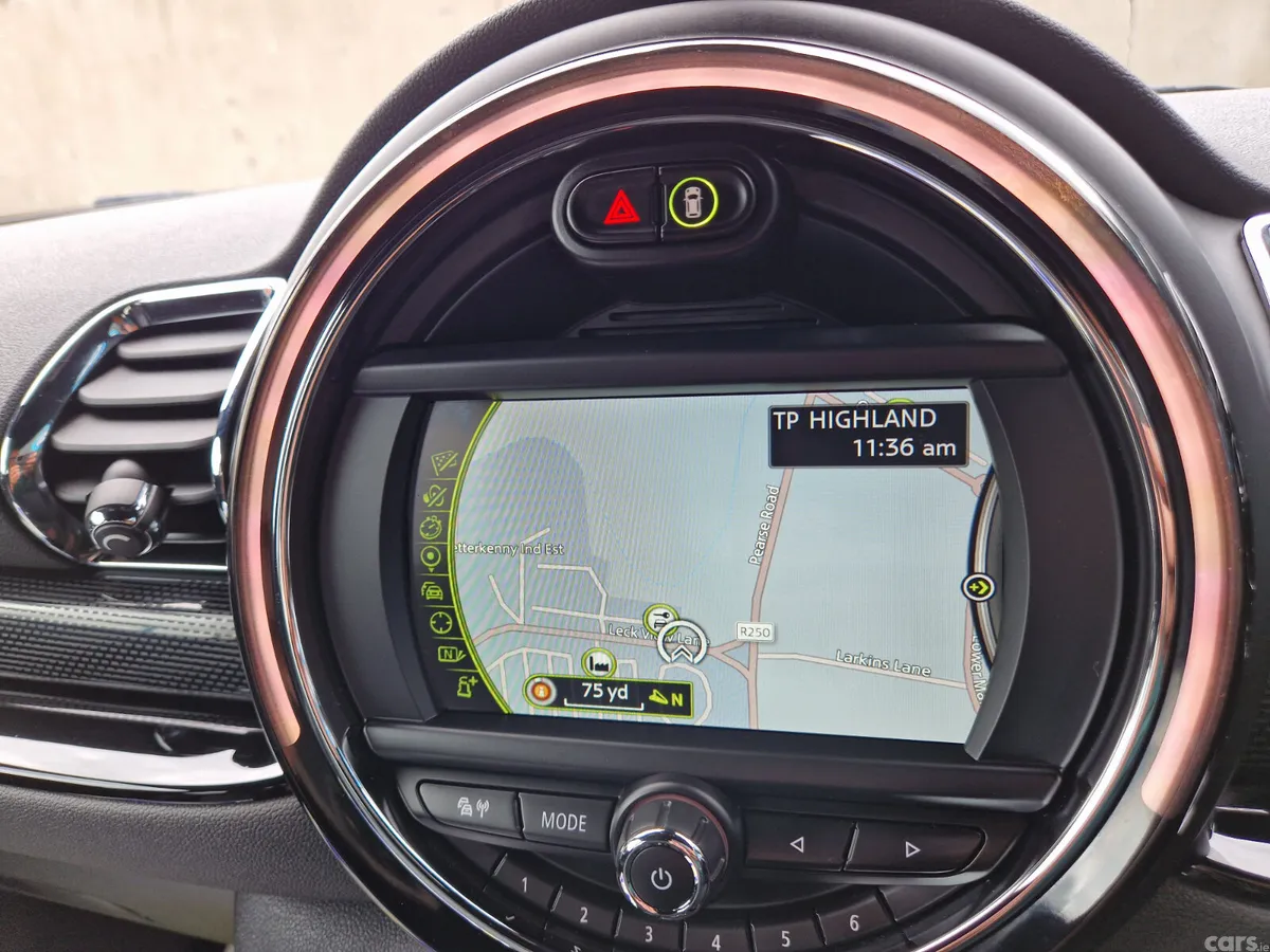 Mini Clubman Hatchback, Petrol, 2017, Red