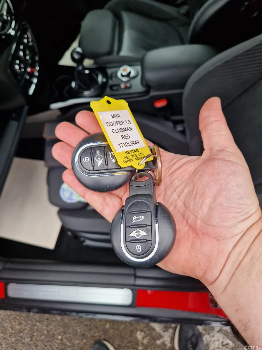 Mini Clubman Hatchback, Petrol, 2017, Red