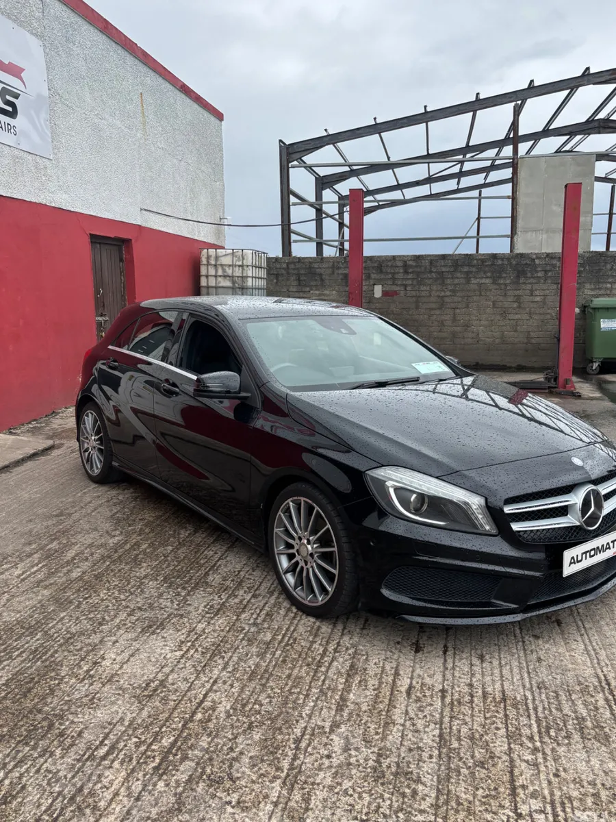 Mercedes-Benz A-Class Hatchback, Petrol, 2015, Black