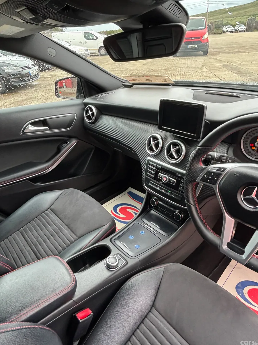 Mercedes-Benz A-Class Hatchback, Petrol, 2015, Black