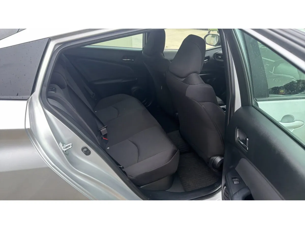 Toyota Prius Hatchback, Petrol Hybrid, 2021, Silver