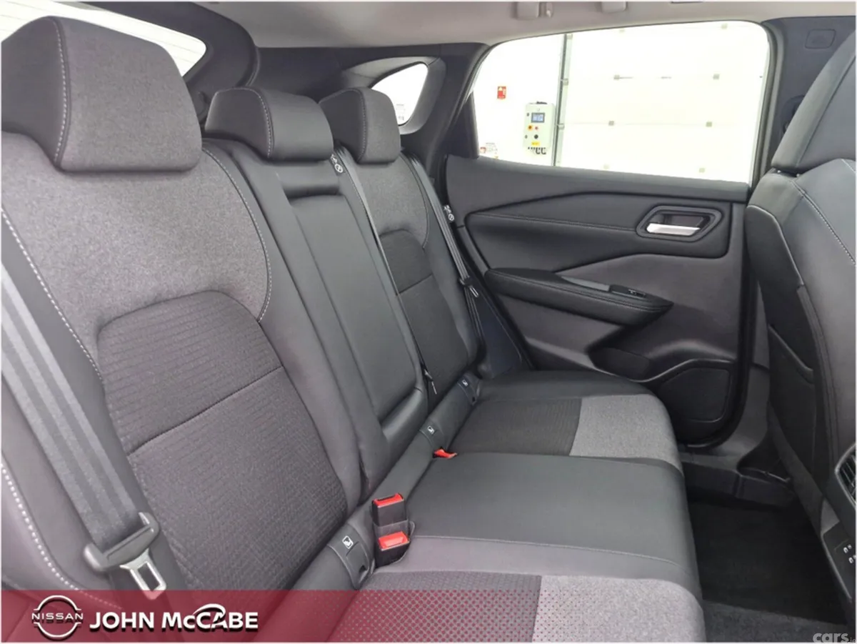 Nissan Qashqai MPV, Petrol Hybrid, 2026, White