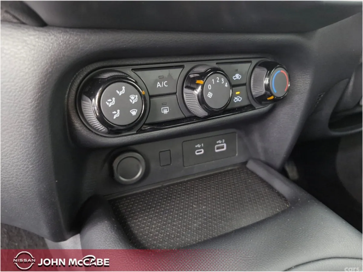 Nissan Juke MPV, Petrol, 2025, Grey