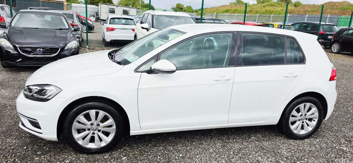Volkswagen Golf Hatchback, Petrol, 2017, White