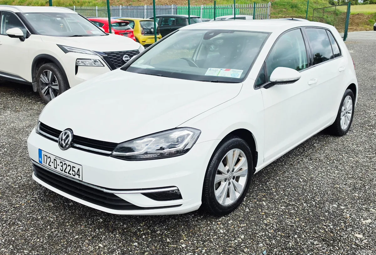 Volkswagen Golf Hatchback, Petrol, 2017, White