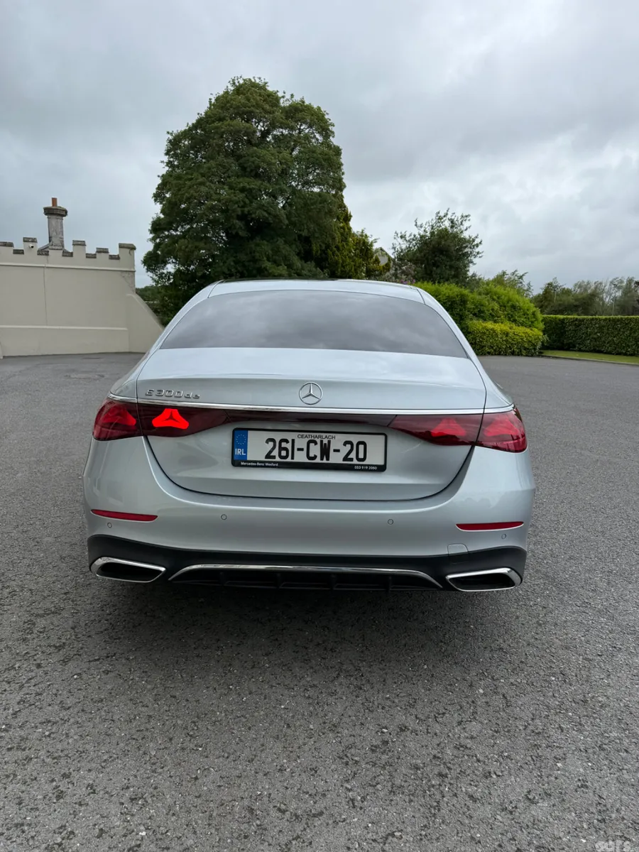 Mercedes-Benz E-Class Saloon, Diesel Plug-in Hybrid, 2026, Silver