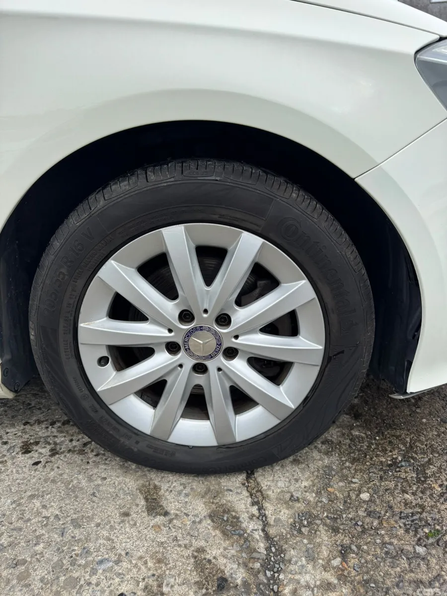 Mercedes-Benz A-Class Hatchback, Petrol, 2016, White