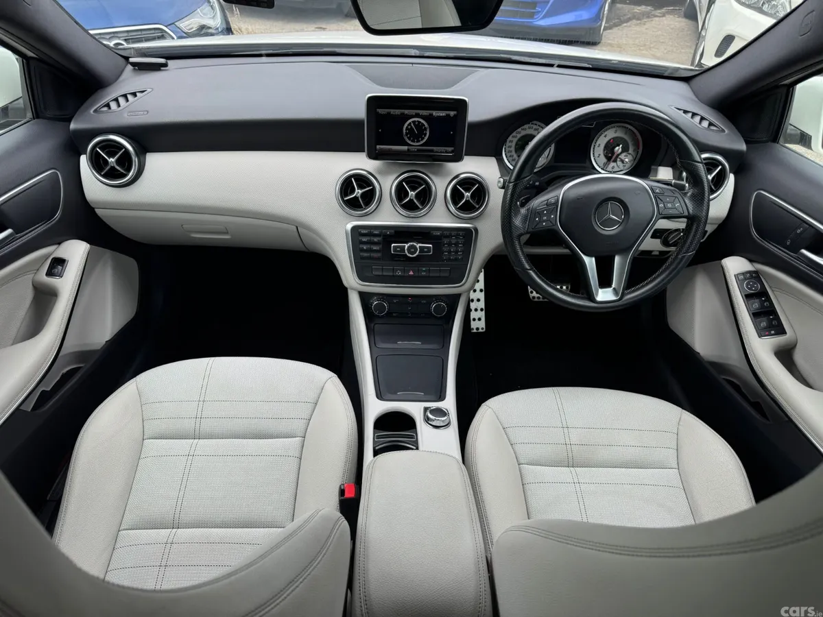 Mercedes-Benz A-Class Hatchback, Petrol, 2014, White