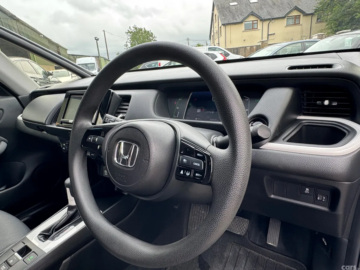 Honda Fit Hatchback, Petrol Hybrid, 2024, Silver