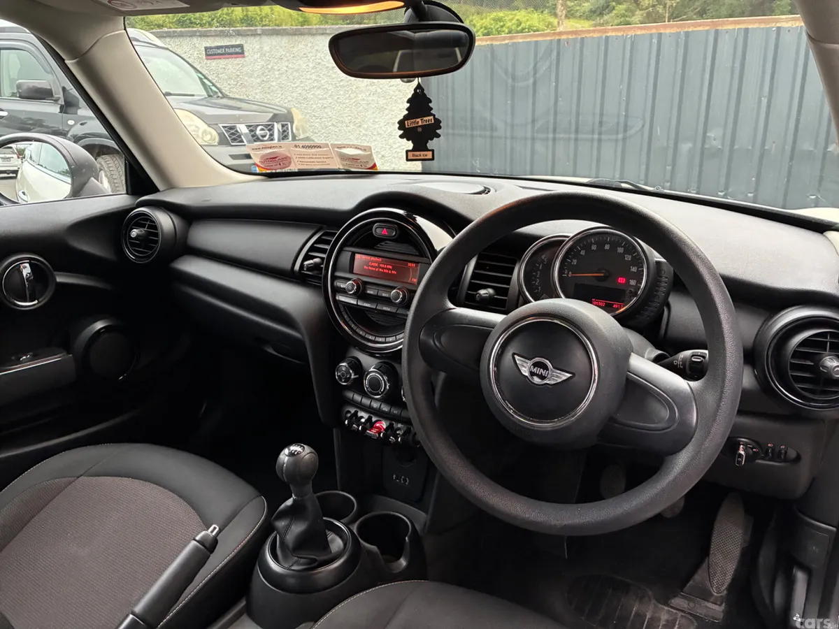Mini One Hatchback, Diesel, 2016, White