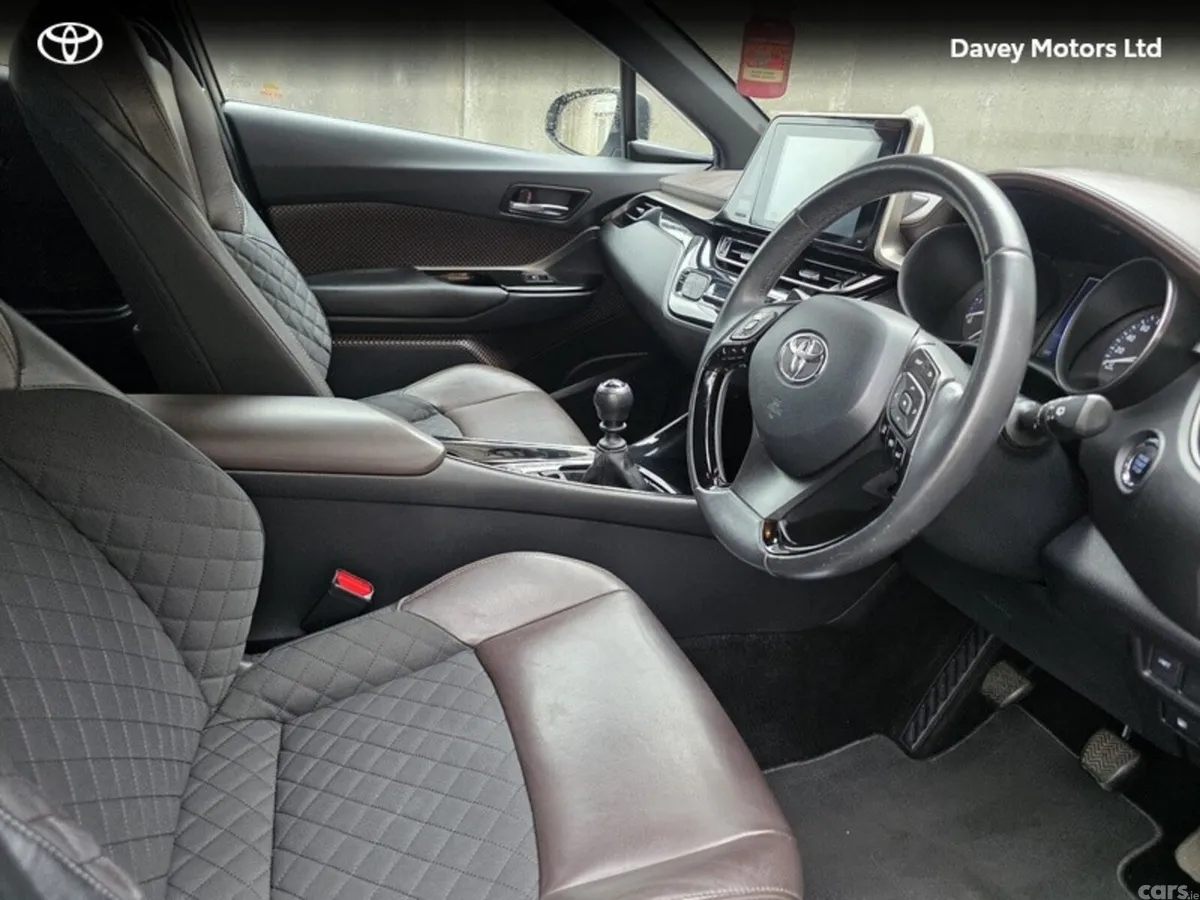 Toyota C-HR SUV, Petrol, 2018, Grey