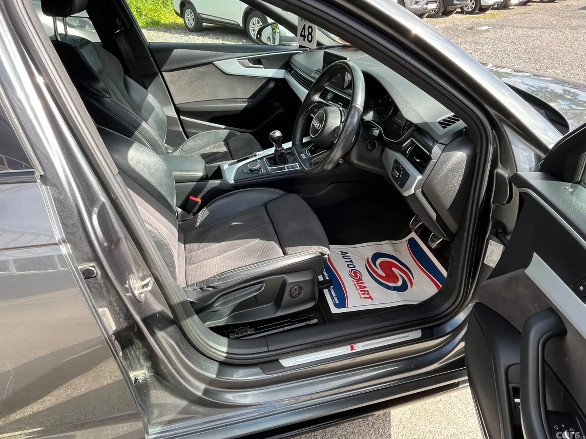 Audi A4 Saloon, Diesel, 2018, Grey