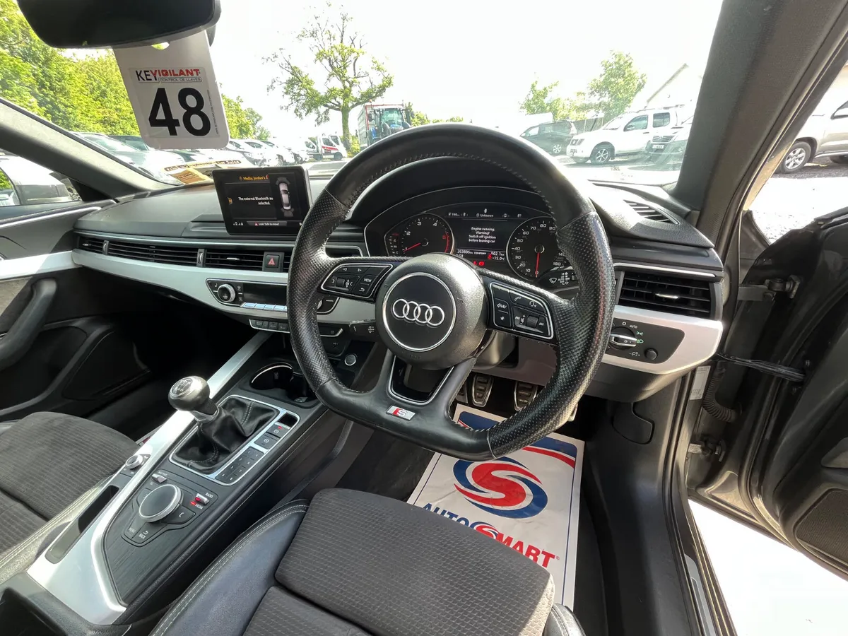 Audi A4 Saloon, Diesel, 2018, Grey