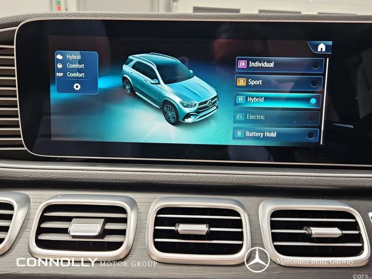 Mercedes-Benz GLE SUV, Diesel Plug-in Hybrid, 2027, Black