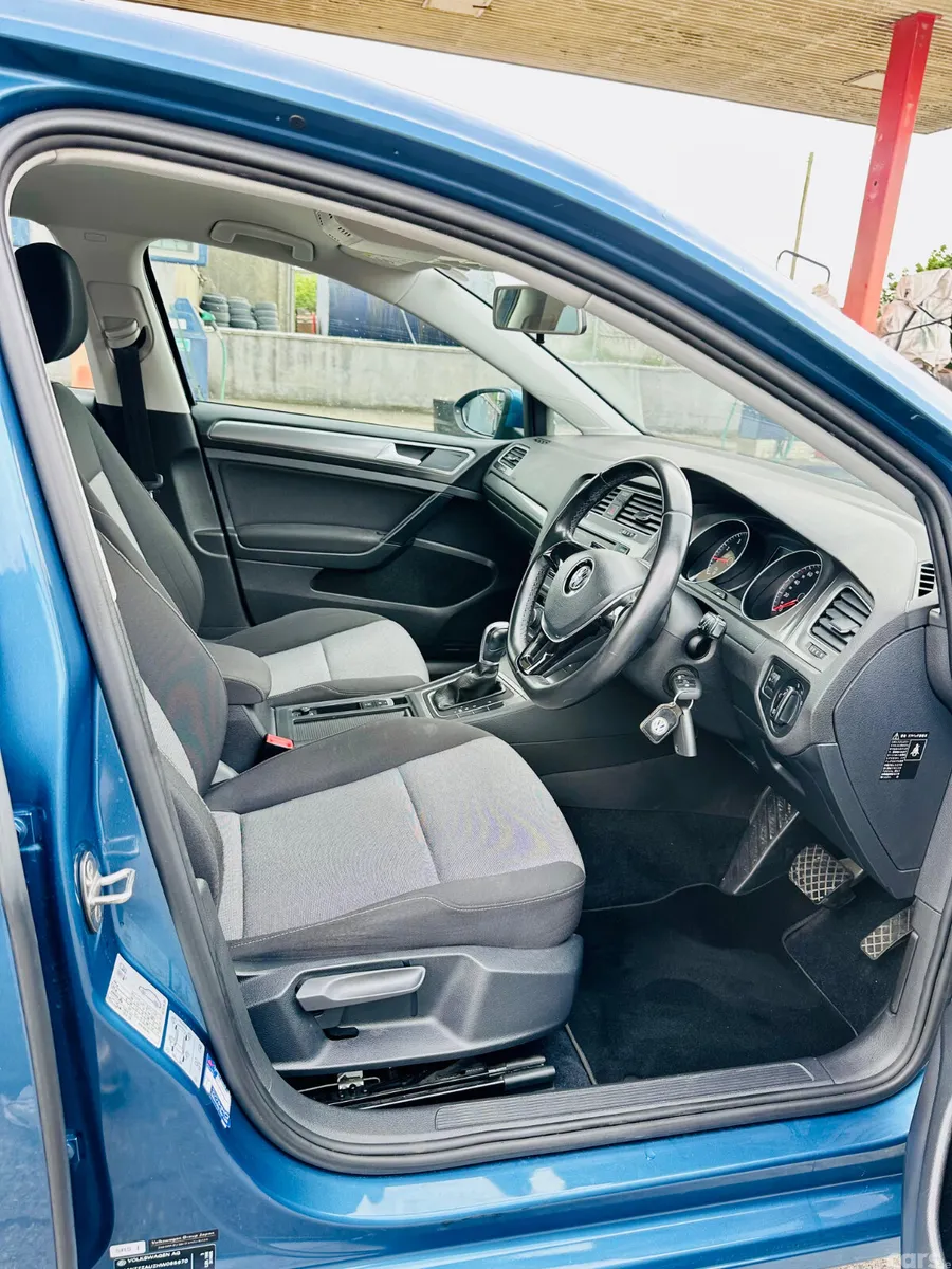 Volkswagen Golf Hatchback, Petrol, 2016, Blue