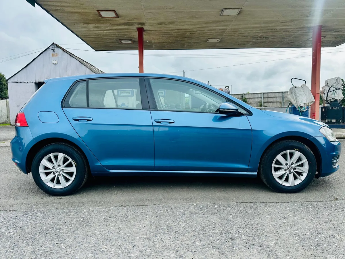 Volkswagen Golf Hatchback, Petrol, 2016, Blue