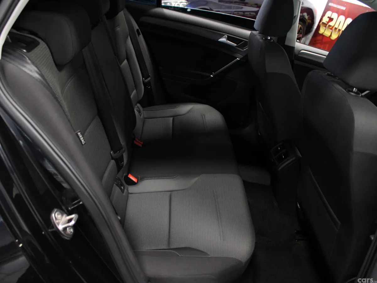 Volkswagen Golf Hatchback, Petrol, 2019, Black