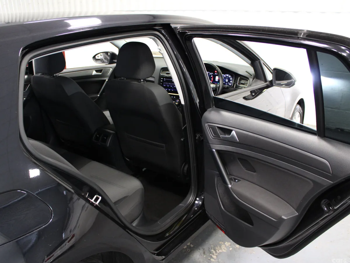 Volkswagen Golf Hatchback, Petrol, 2019, Black