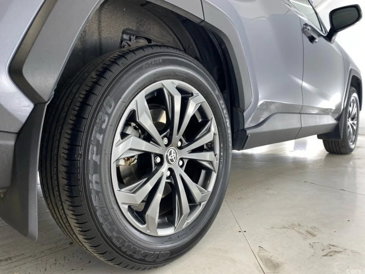 Toyota RAV4 SUV, Petrol Hybrid, 2024, Grey